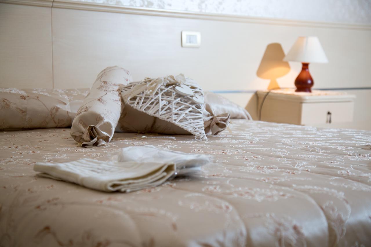 Elia Hotel 4*
